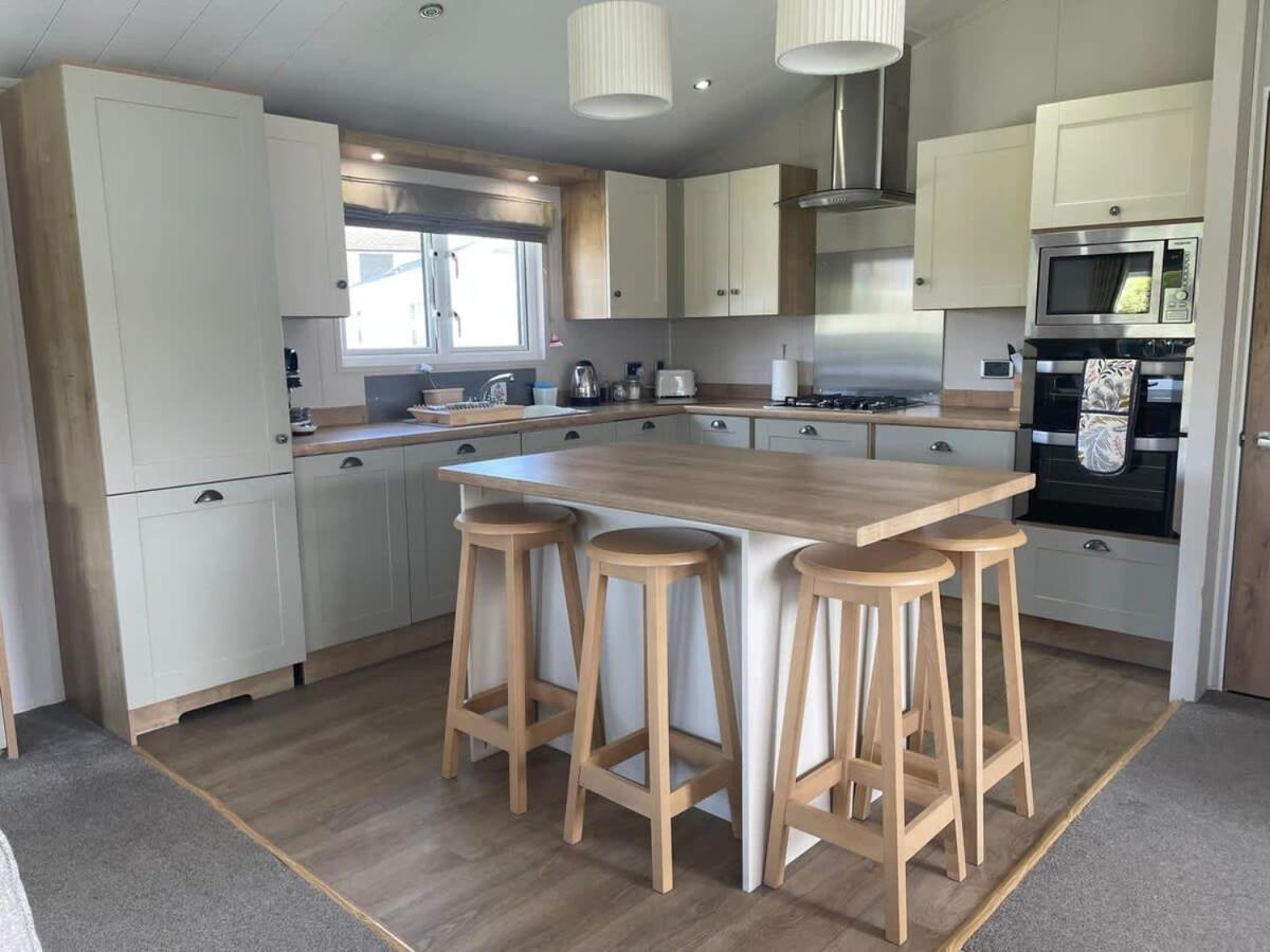 42 Woodland Walk Pevensey Bay Holiday Park Sleeps 6 Экстерьер фото