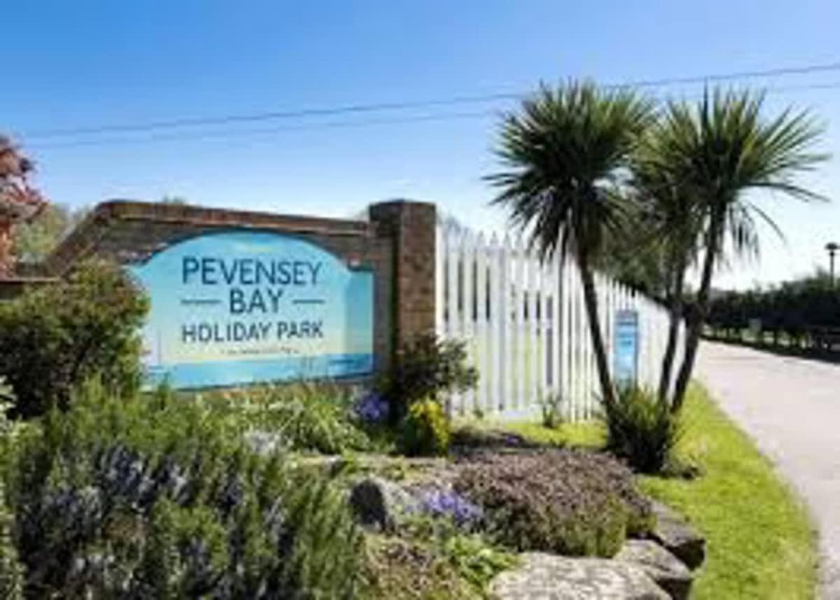 42 Woodland Walk Pevensey Bay Holiday Park Sleeps 6 Экстерьер фото