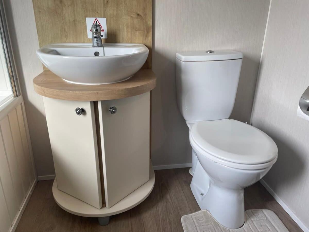 42 Woodland Walk Pevensey Bay Holiday Park Sleeps 6 Экстерьер фото
