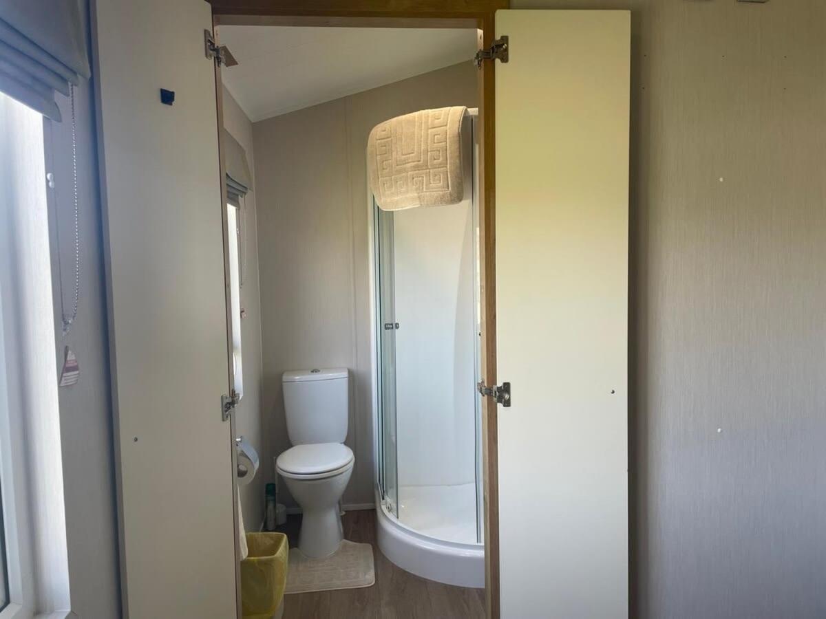 42 Woodland Walk Pevensey Bay Holiday Park Sleeps 6 Экстерьер фото