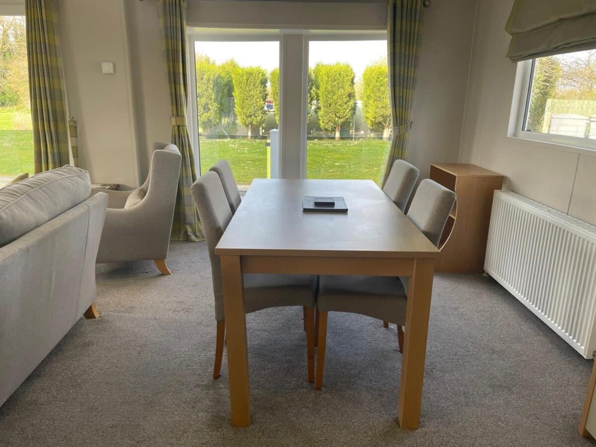 42 Woodland Walk Pevensey Bay Holiday Park Sleeps 6 Экстерьер фото